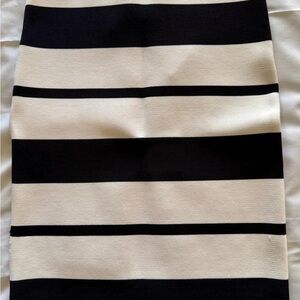 BCBGMaxAzria Black and Cream Midi Pencil Skirt for Work